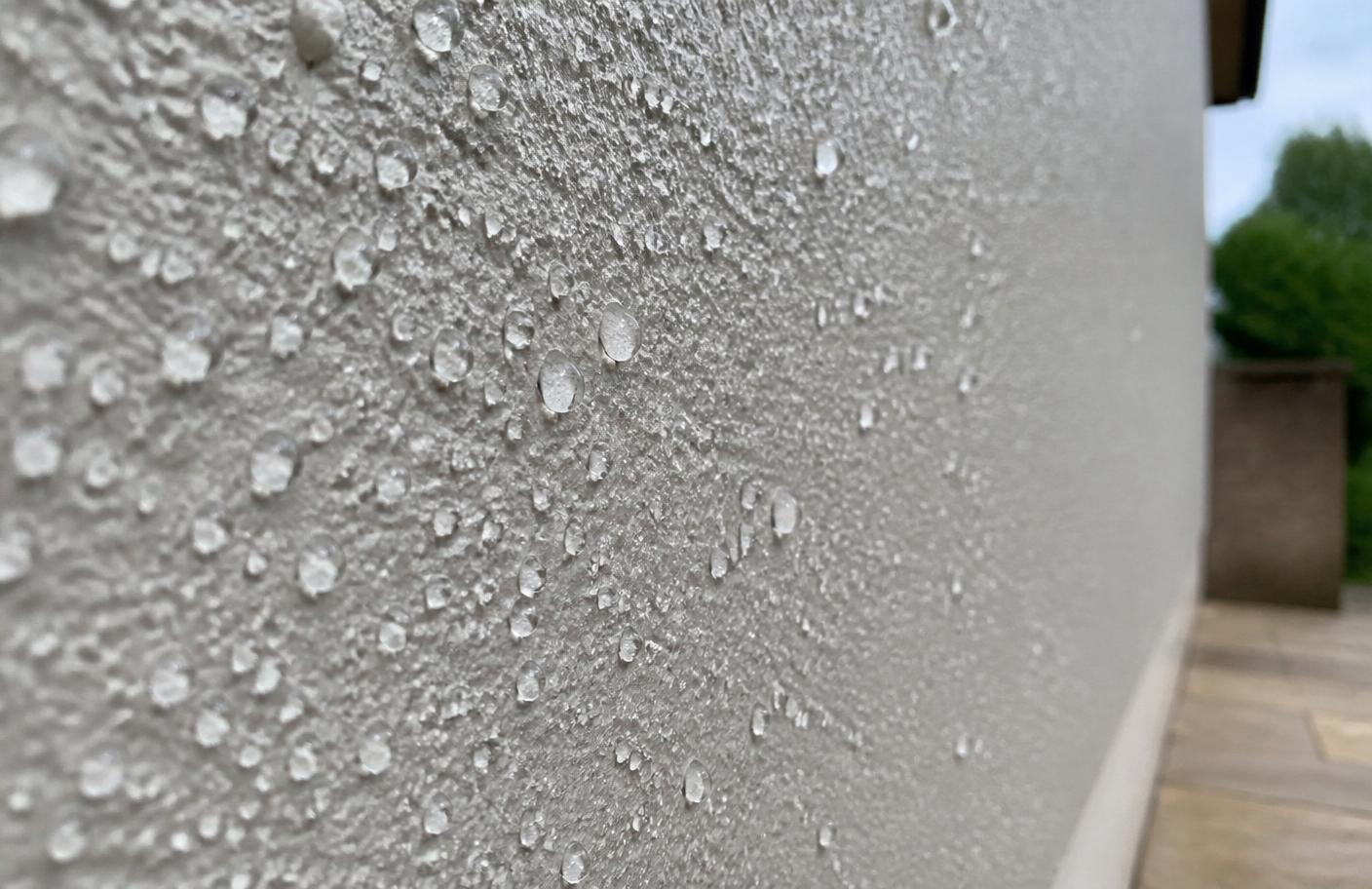 Water beads and rolls off — that's what a proper coating looks like